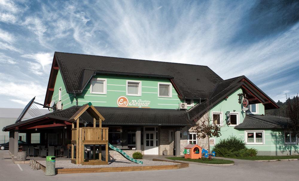 Rooms En Krajcar Cerknica ภายนอก รูปภาพ