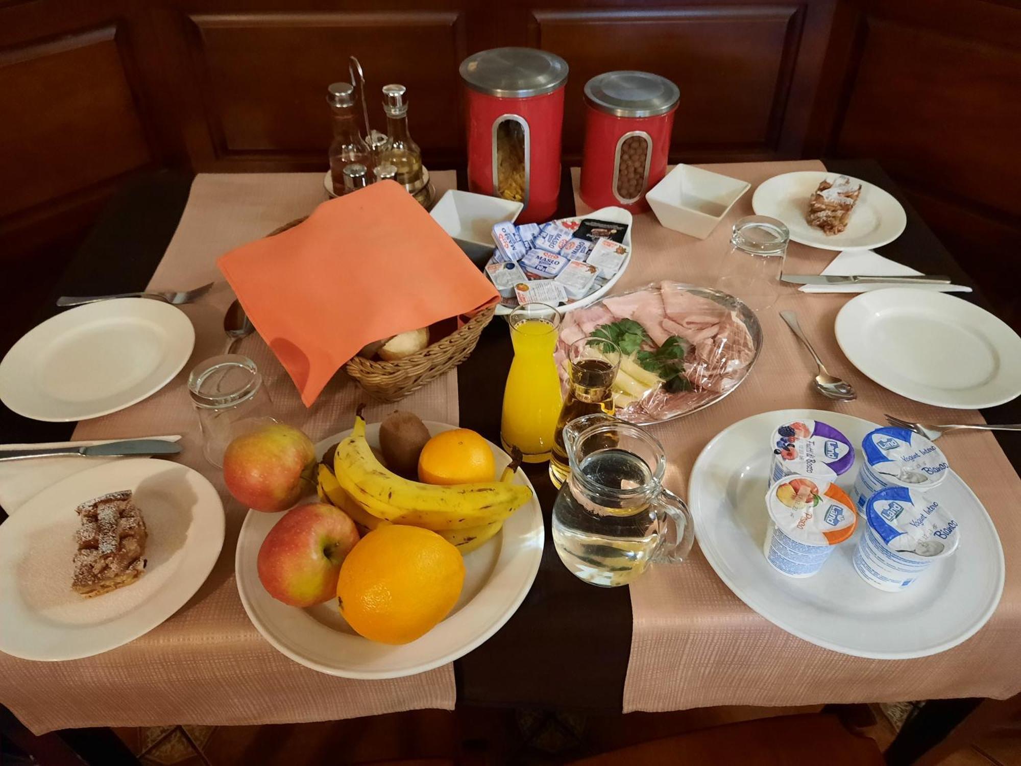 Rooms En Krajcar Cerknica ภายนอก รูปภาพ