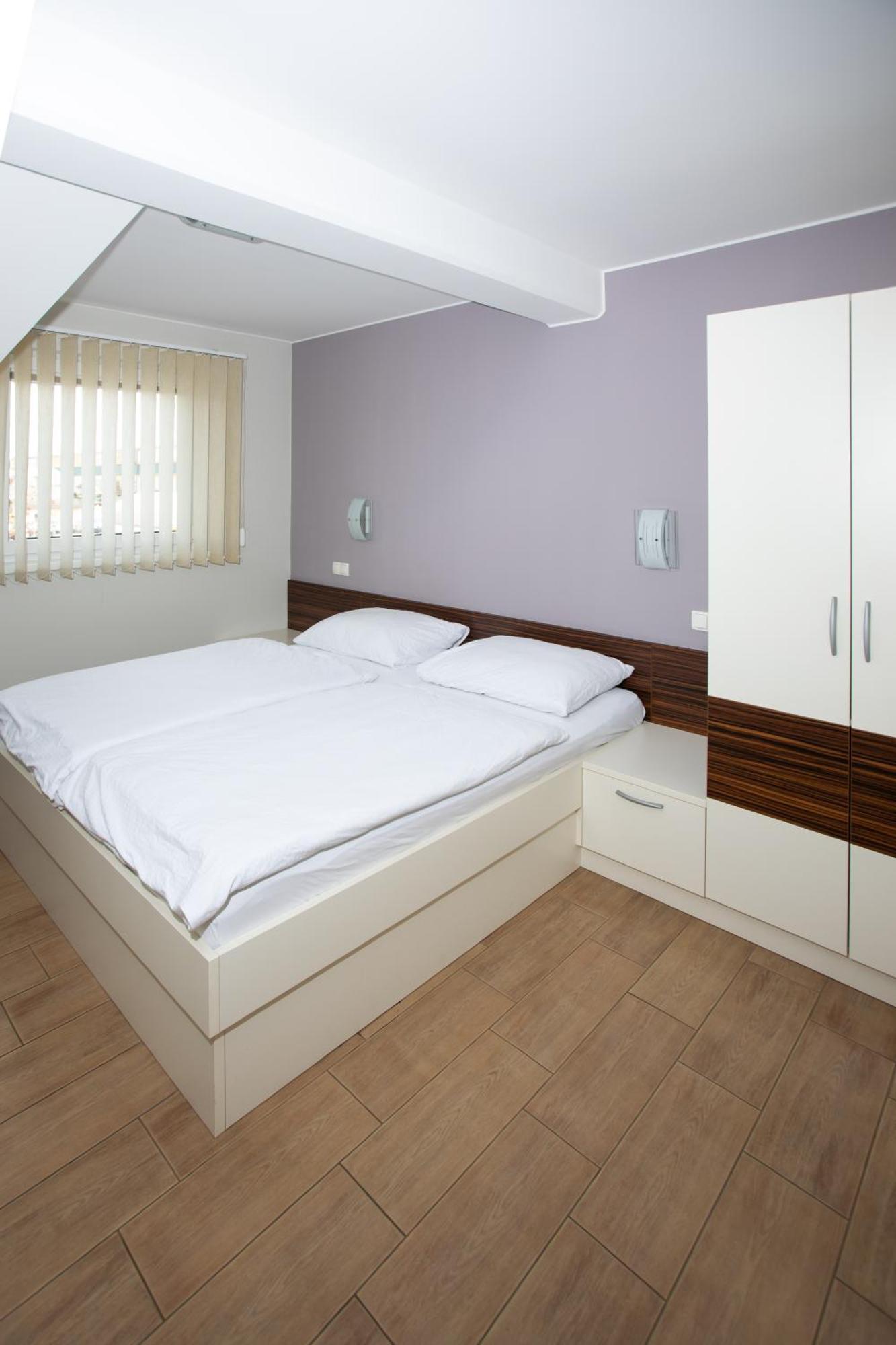 Rooms En Krajcar Cerknica ภายนอก รูปภาพ
